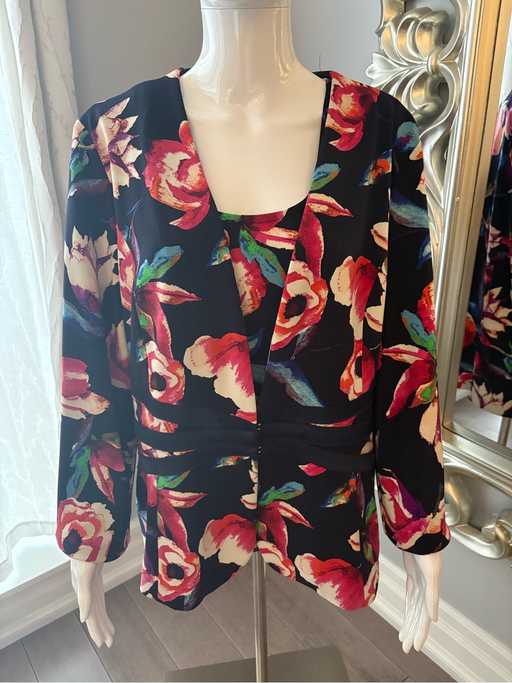 Joseph Ribcoff Navy Floral Open Blazer and Camisole with Pink & Green Accents